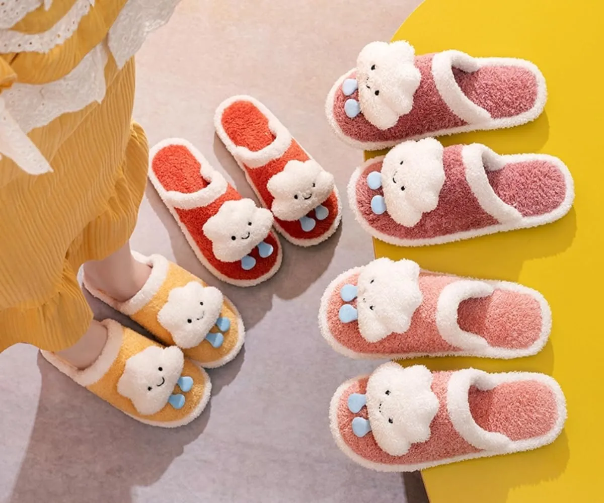 Cute Cloud Fuzzy Slippers for Women Men Soft Plush Non Slip Warm Winter Faux Fur Cozy Slipper Indoor Home Slippers Fluffy House Slipper Christmas Slipper Gifts