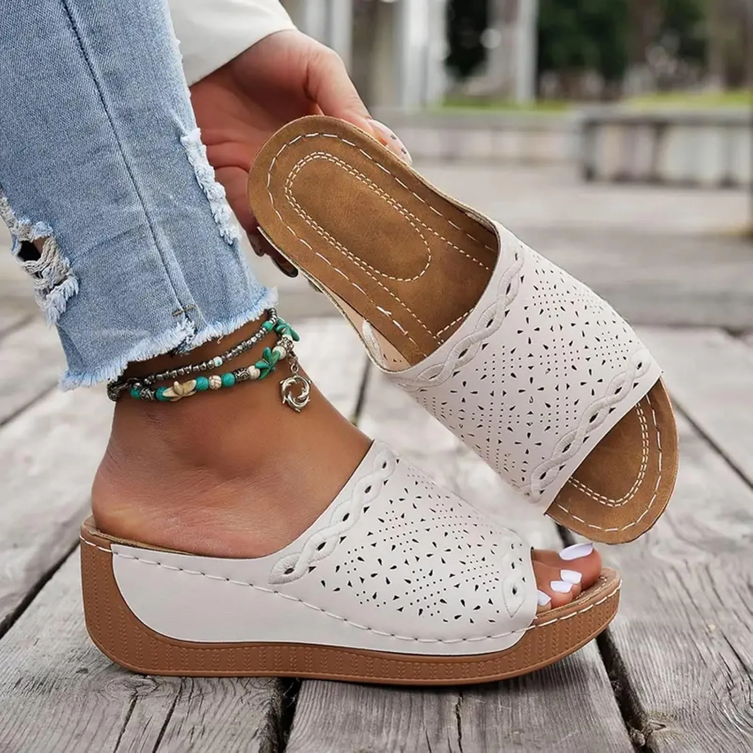 Eduavar Sandals for Women 2025 Casual Comfortable Arch Support Sandals Summer Orthotic Leather Platform Slip on Slippers
