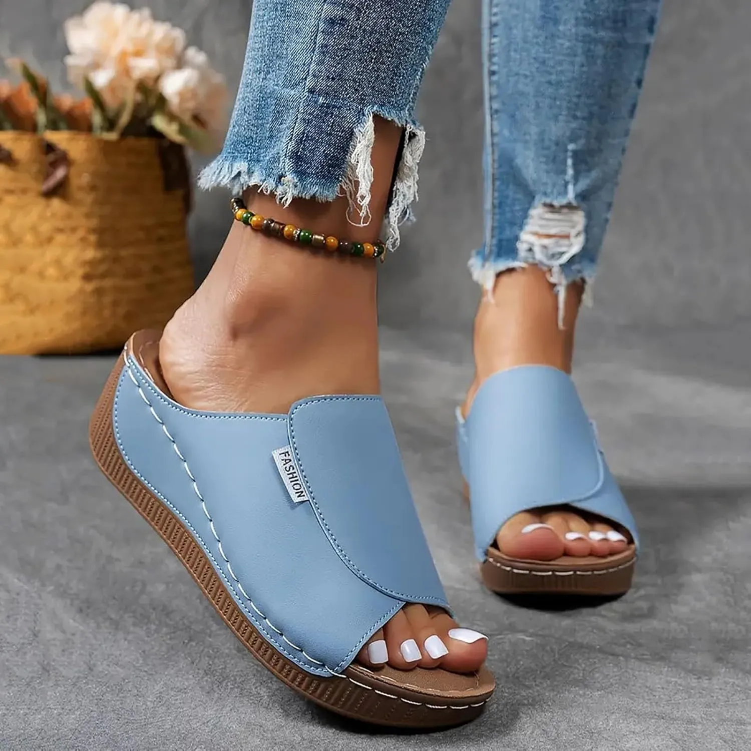 Eduavar Sandals for Women 2025 Casual Comfortable Arch Support Sandals Summer Orthotic Leather Platform Slip on Slippers