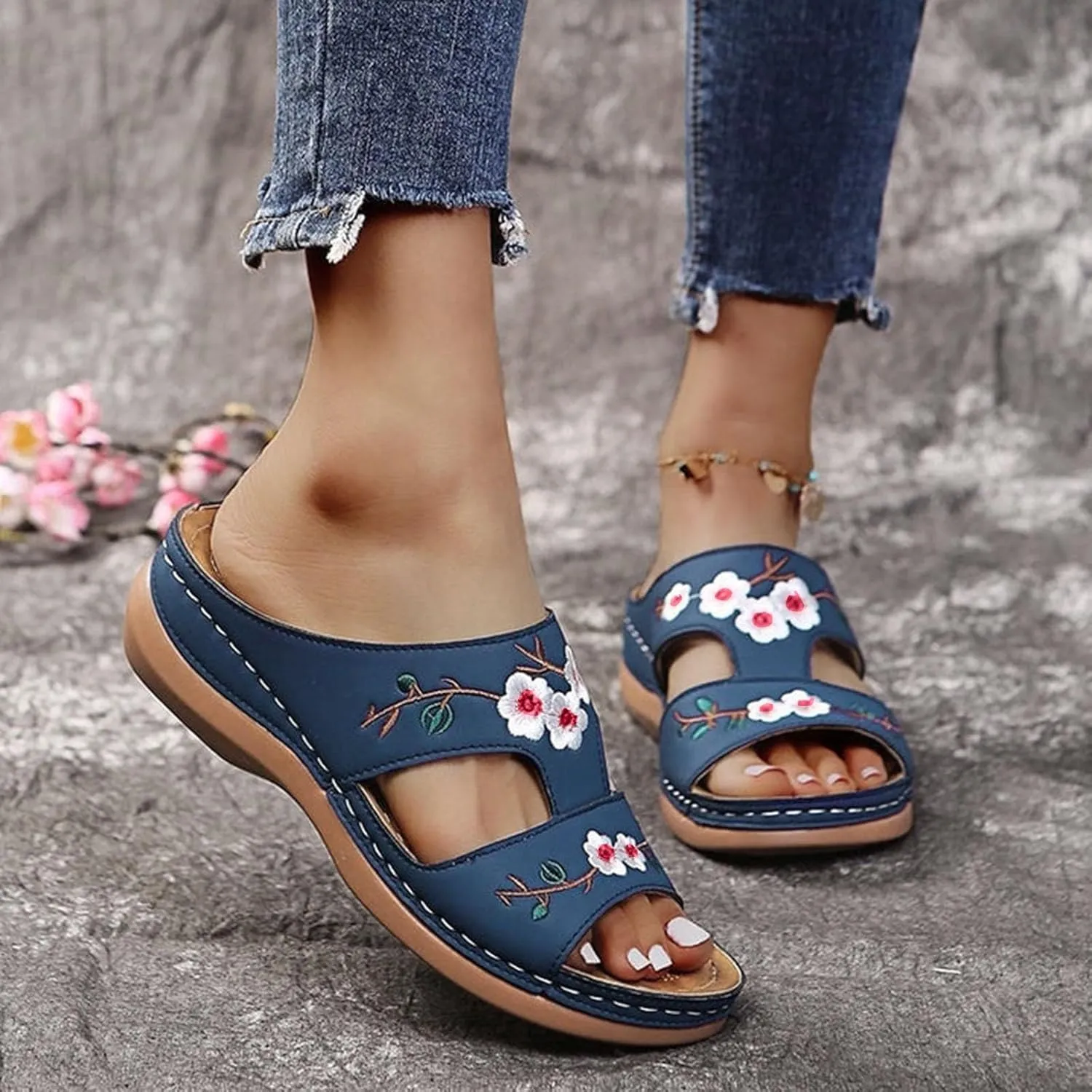 Eduavar Womens Sandals Summer Fashion Orthotic Soft Slip On Lightweight Athletic Yoga Mat Cushion Sandals Summer Beach Shoes