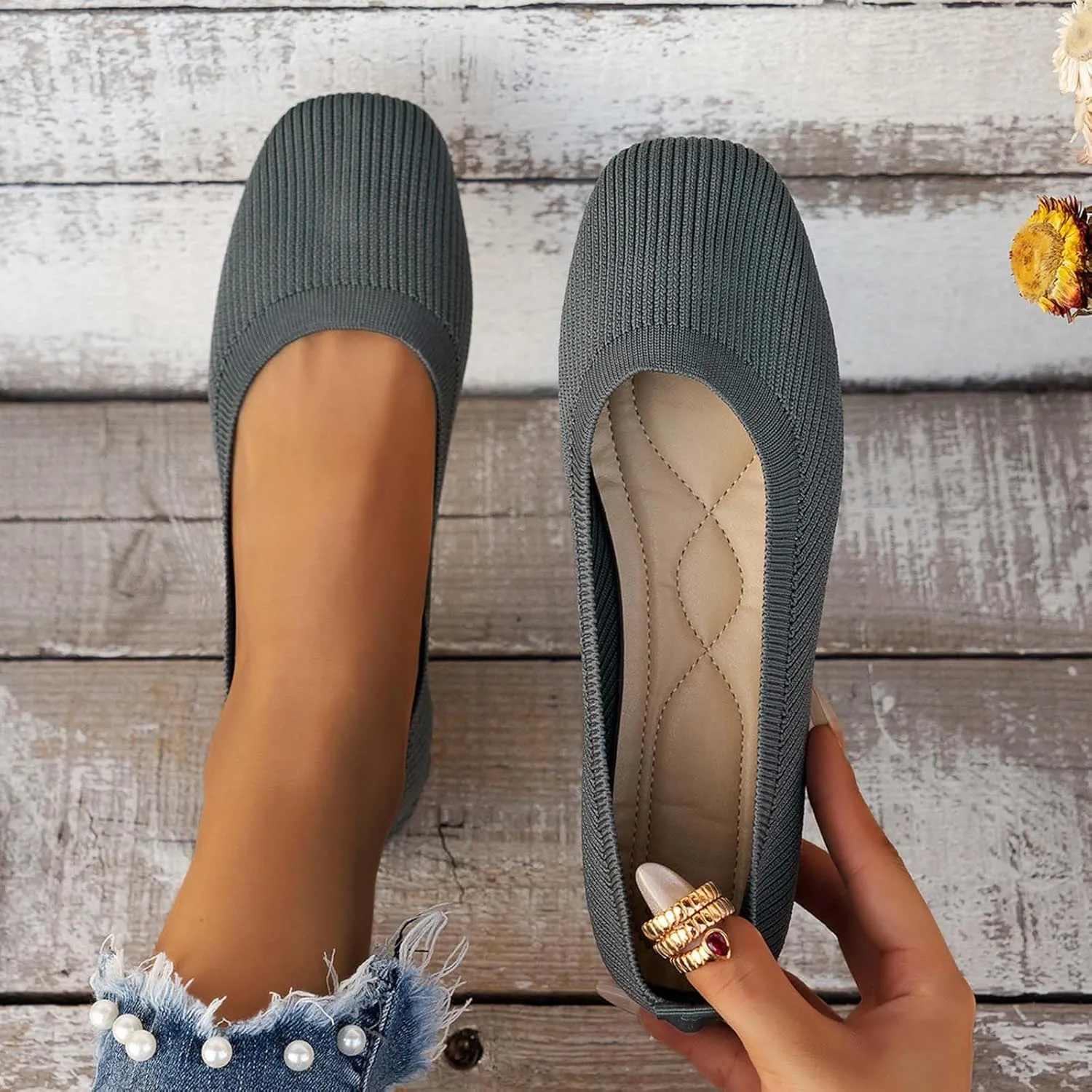 Ladies Fashion Solid Color Breathable Mesh Knitted Square Head Flat Bottom Casual Comfortable Dress Shoes for Women