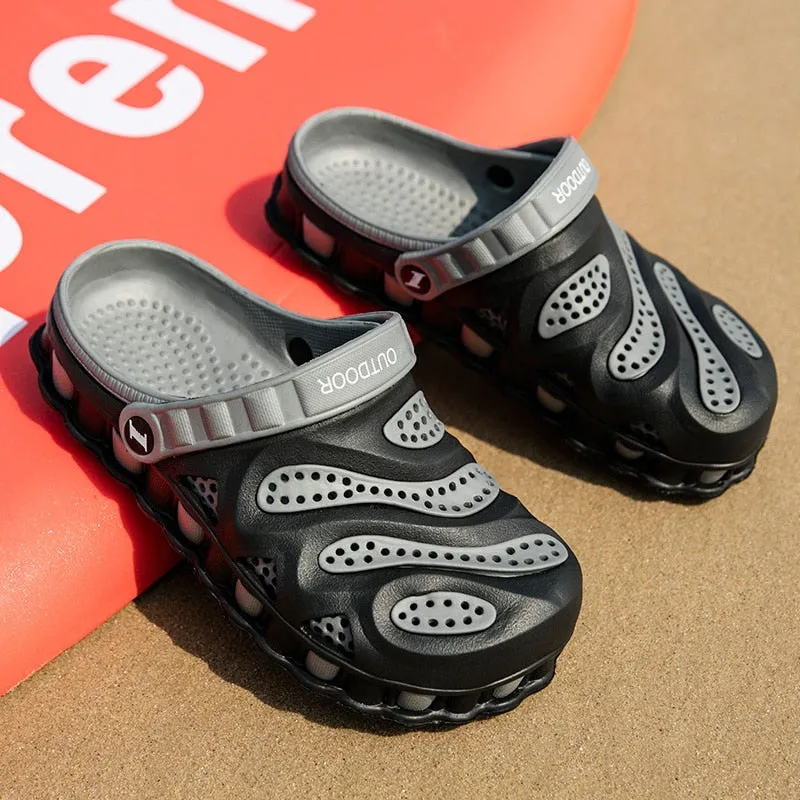 Summer Green Men Clogs Sandals Big Size 46 Hollow Beach Men's Garden Shoes Comfort Lightweight Flip Flops For Men sandalia
