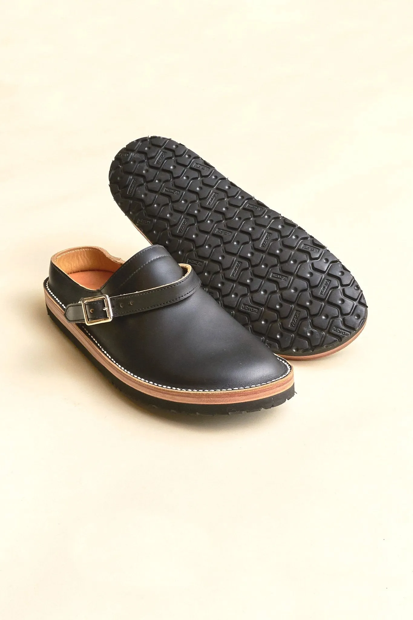 Zerrows Sabot Sandal - Black